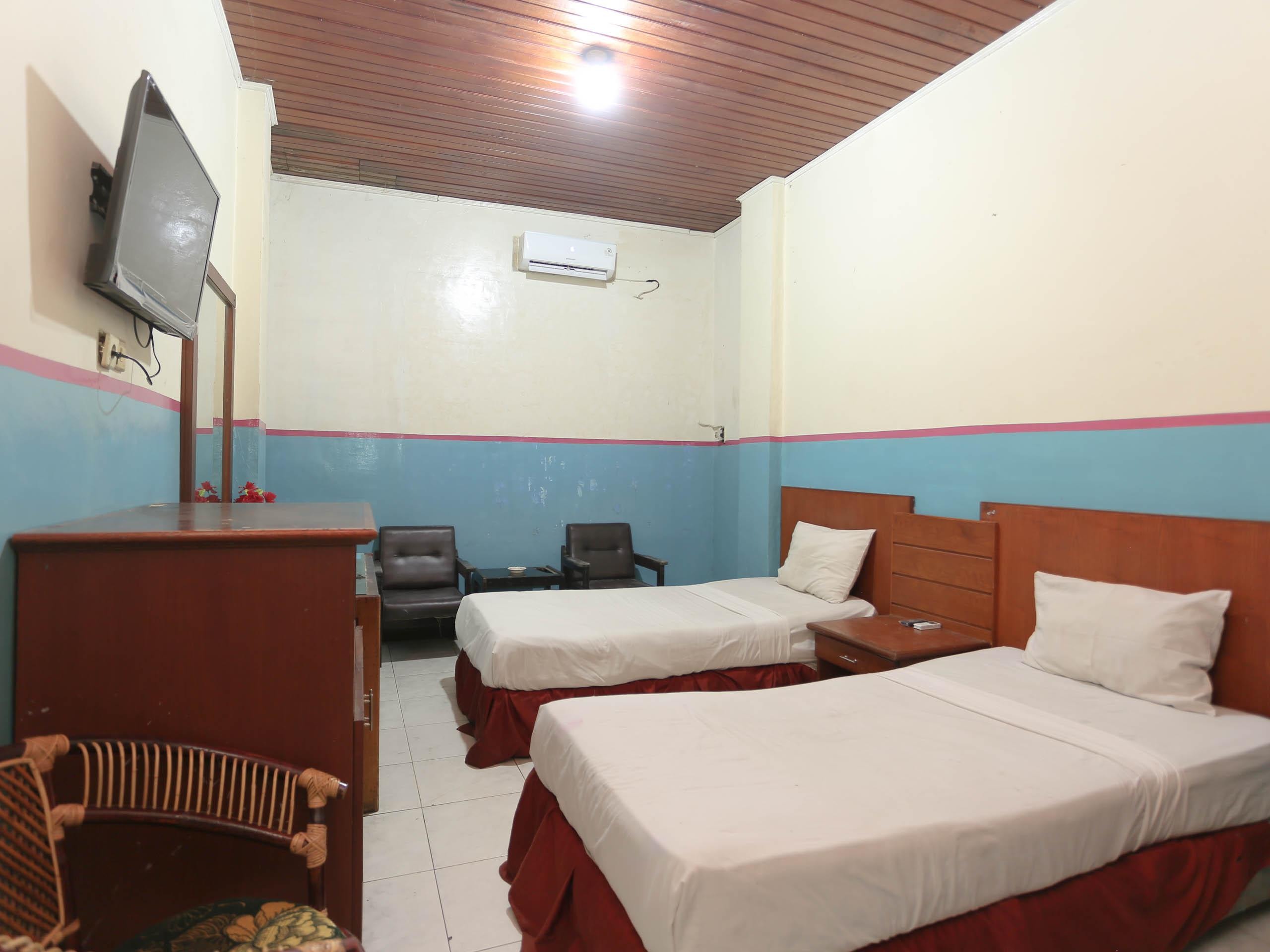 Urbanview Hotel Kharisma Banjarmasin Банджармасин Экстерьер фото